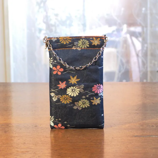 実例175 紺地袋帯 スマホ用バネポーチ