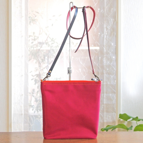 実例188 金茶袋帯 斜め掛けバッグ