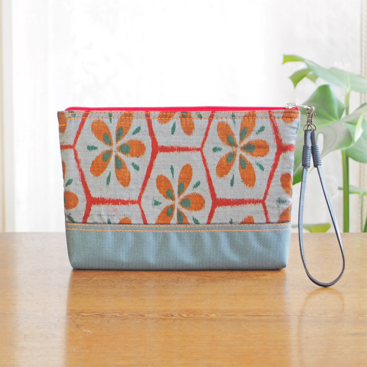 実例202 絣着物残布 クラッチポーチ