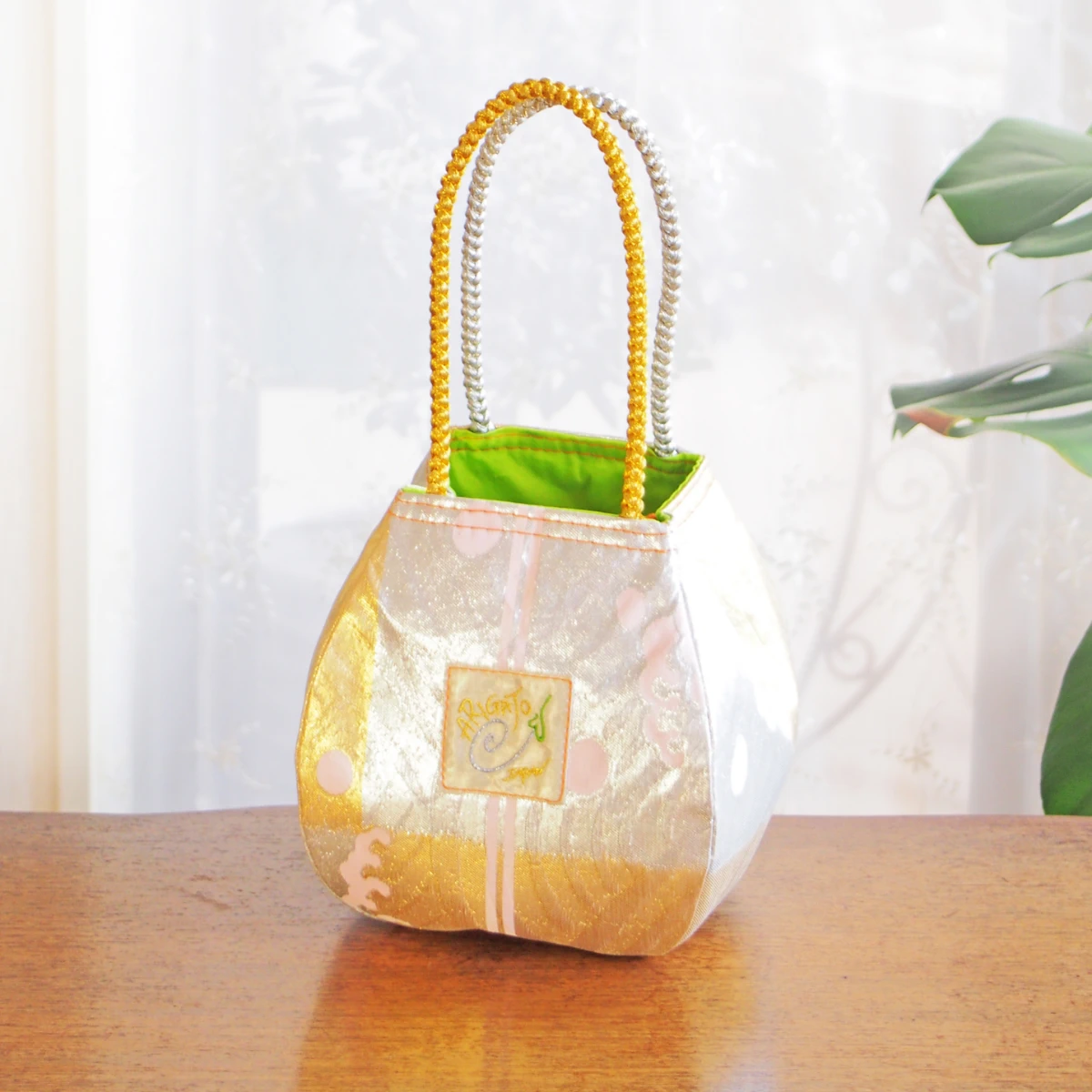 実例206 金銀名古屋帯 バルーンバッグ(小)